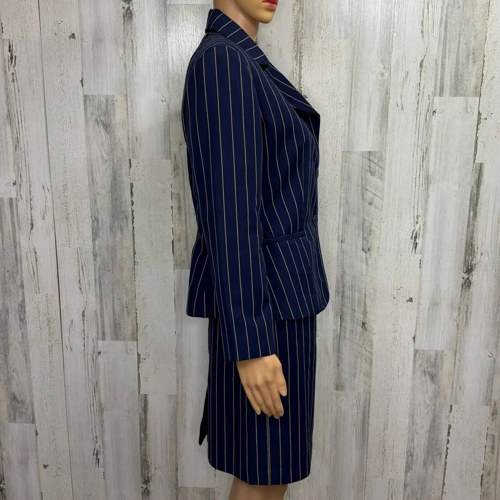 Metrostyle Vintage 90’s Dark Blue‎ Pinstriped Blazer and Skirt Ensemble Suit